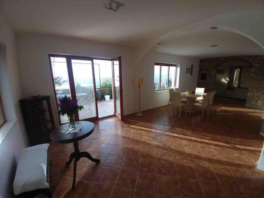 Casa Farmak - 4 Bedroom Lux Apartment With Infinity Pool & Lake View Охрид Екстер'єр фото