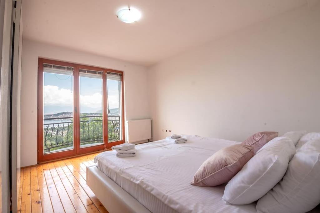 Casa Farmak - 4 Bedroom Lux Apartment With Infinity Pool & Lake View Охрид Екстер'єр фото